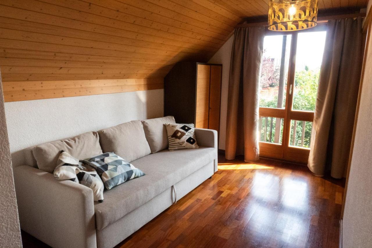 Magnifique Villa Proche Du Lac De Morat エクステリア 写真