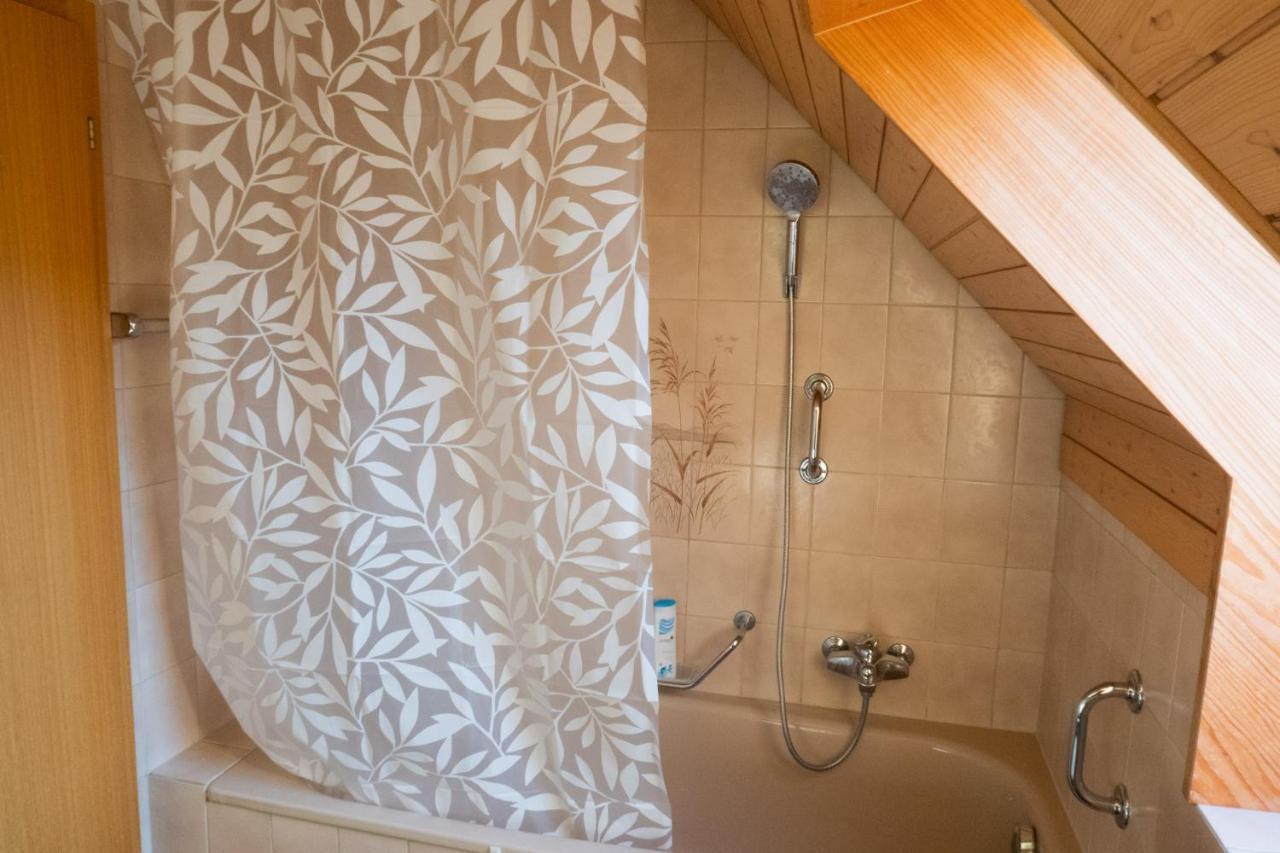 Magnifique Villa Proche Du Lac De Morat エクステリア 写真